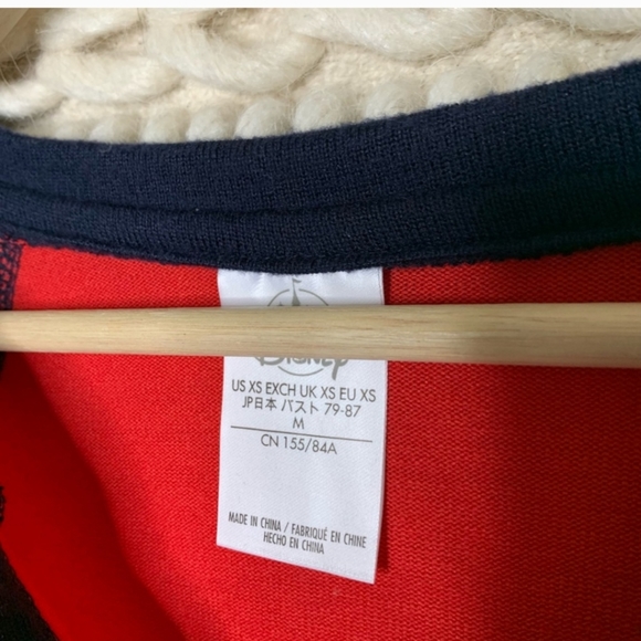 DISNEY CHRISTMAS HENLEY M - Picture 2 of 5